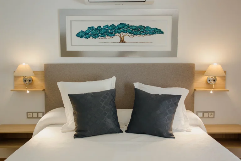 Habitación cómoda y acogedora en nuestro alojamiento B&Ben Alicante.